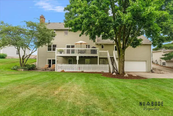8630 Cedar Lake Drive, Jenison, MI 49428