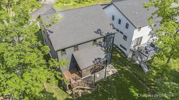 2726 Orange SE Avenue, Grand Rapids, MI 49546