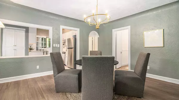 415 Charlotte NW Avenue, Grand Rapids, MI 49504