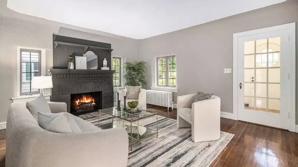 415 Charlotte NW Avenue, Grand Rapids, MI 49504