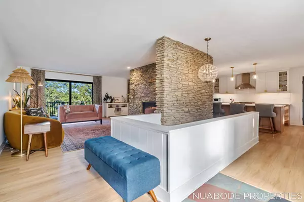 3895 Keeweenaw NE Drive, Grand Rapids, MI 49525