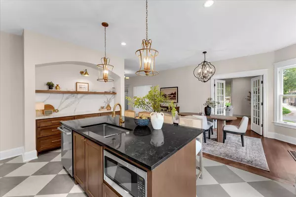 233 Morris SE Avenue, Grand Rapids, MI 49503