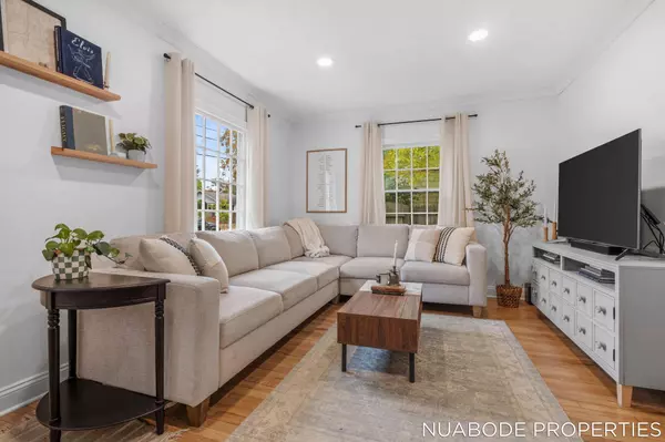 132 Graceland NE Street, Grand Rapids, MI 49505