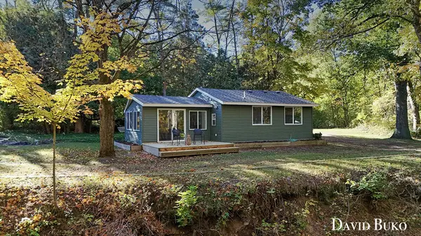 1875 11 Mile NE Road, Comstock Park, MI 49321