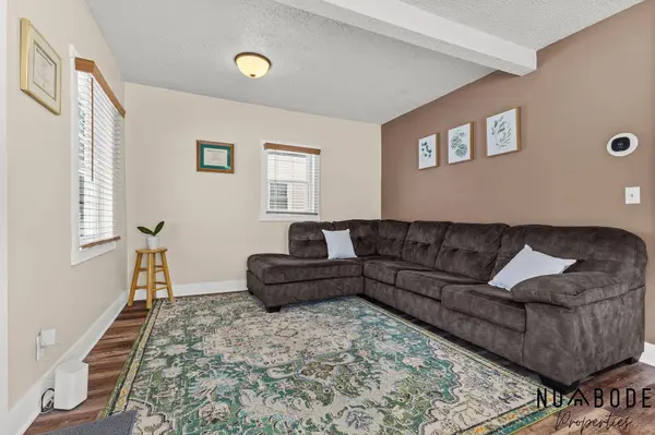 1728 Ira NW Avenue, Grand Rapids, MI 49504