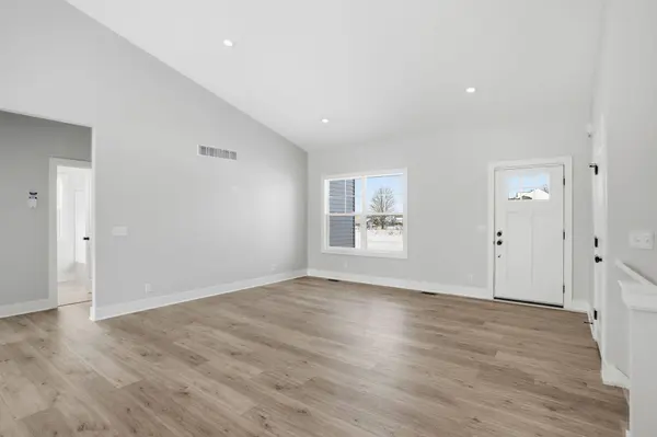 3630 Tulipleaf Drive, Holland, MI 49424