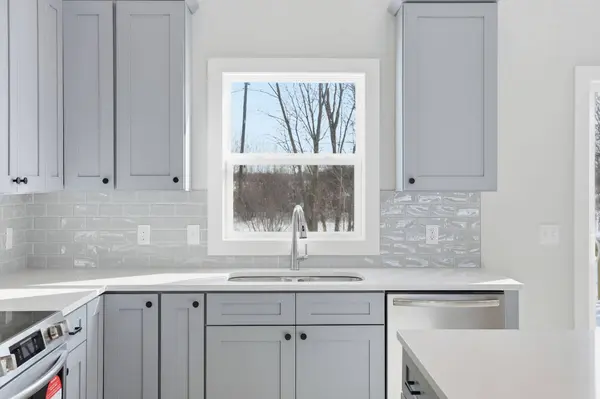 3630 Tulipleaf Drive, Holland, MI 49424