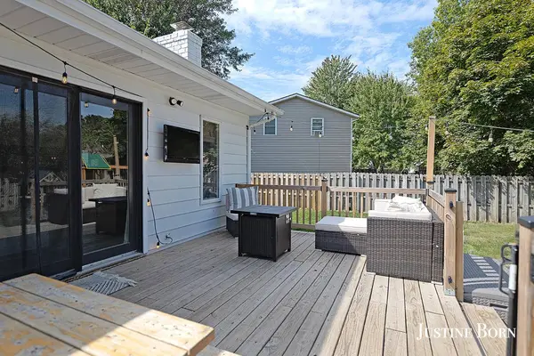 4595 41st SW Street, Grandville, MI 49418