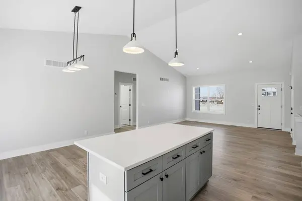 3630 Tulipleaf Drive, Holland, MI 49424