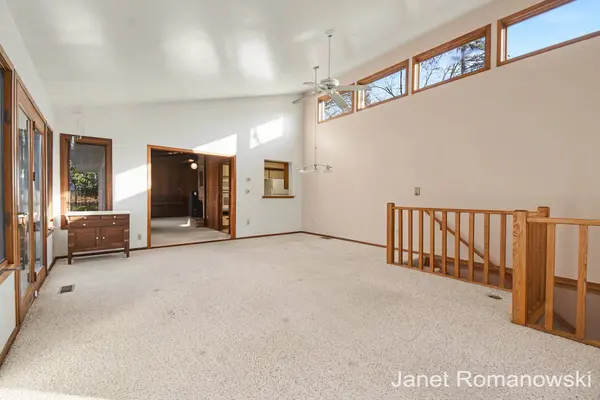 7119 Oran SE Drive, Grand Rapids, MI 49546