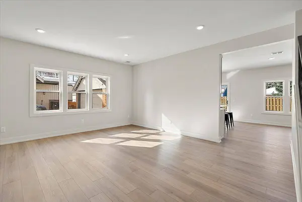 581 S Shore Drive, Holland, MI 49423