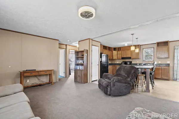 5430 128th Avenue, Fennville, MI 49408