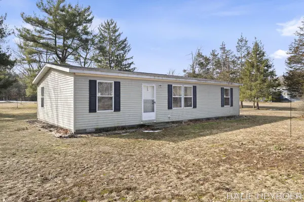 5430 128th Avenue, Fennville, MI 49408