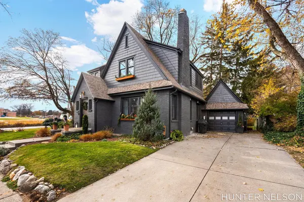 519 S 7th Street, Grand Haven, MI 49417