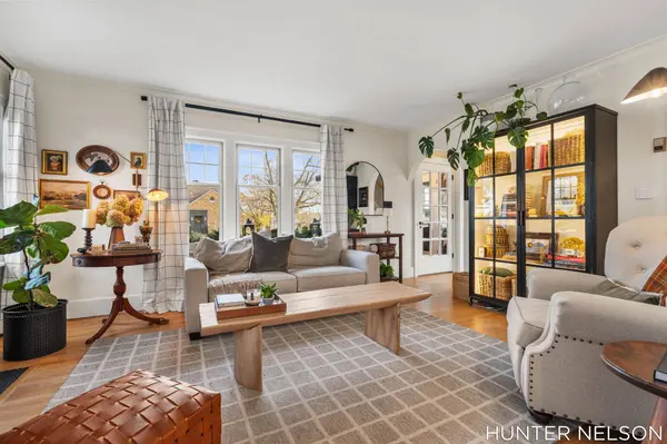 519 S 7th Street, Grand Haven, MI 49417