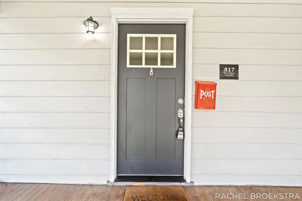 817 W Dale Avenue, Muskegon, MI 49441