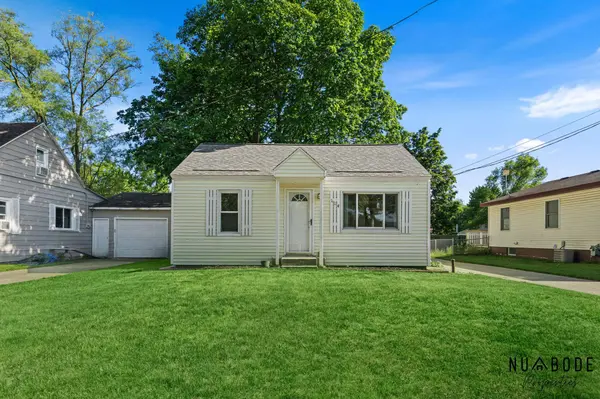 114 Nancy SE Street, Grand Rapids, MI 49548