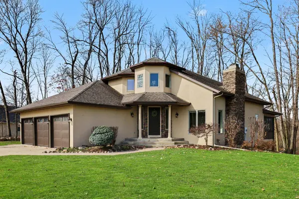 2011 Knollpoint NE Drive, Ada, MI 49301
