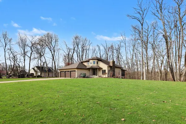 2011 Knollpoint NE Drive, Ada, MI 49301