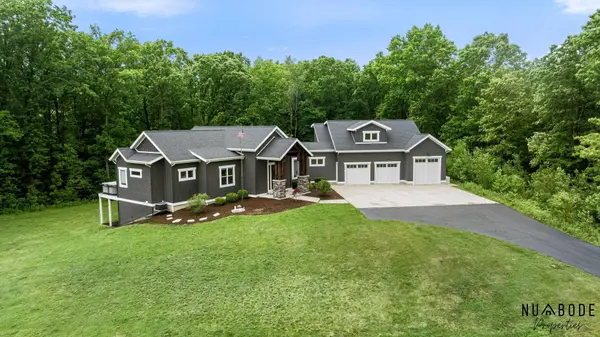 1497 10 Mile NE Road, Comstock Park, MI 49321