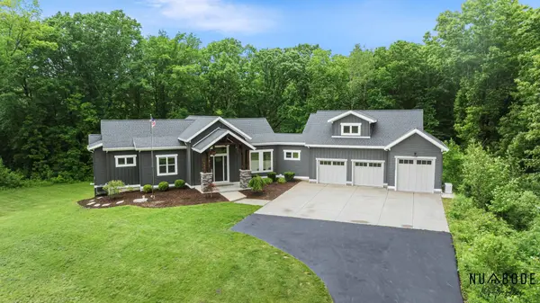 1497 10 Mile NE Road, Comstock Park, MI 49321