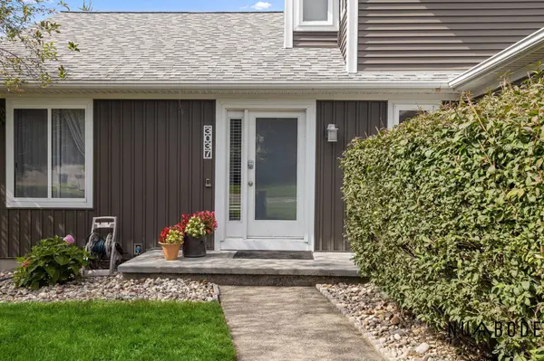 3037 Bluewater SW Lane, Grandville, MI 49418