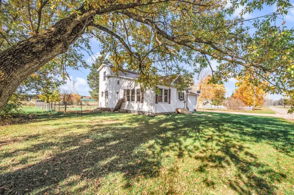 389 N Perry Street, Barryton, MI 49305