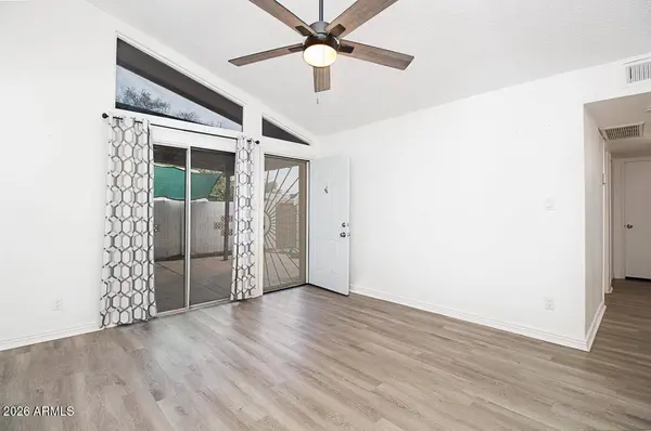 555 N MAY -- #3, Mesa, AZ 85201