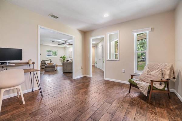 6702 TOWHE DR, Seffner, FL 33584