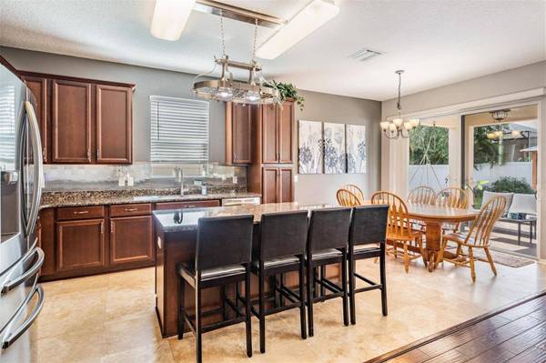 1524 RHODESWELL LN, Dover, FL 33527