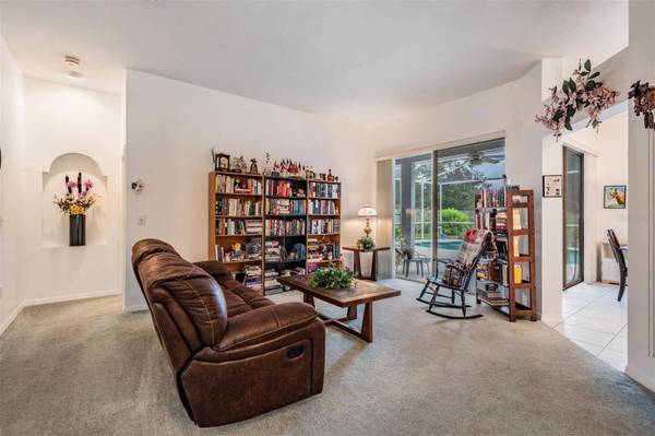 4418 GENTRICE DR, Valrico, FL 33596