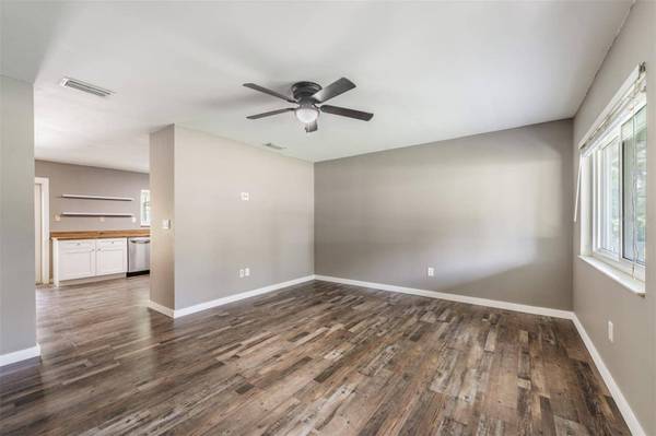 2612 LENNA AVE, Seffner, FL 33584