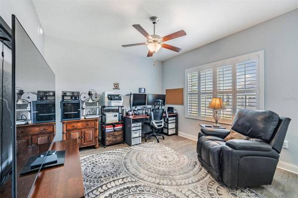 144 WALKERS POINT DR, Auburndale, FL 33823