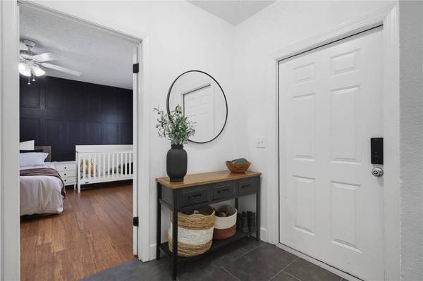 403 EUCLID AVE, Seffner, FL 33584