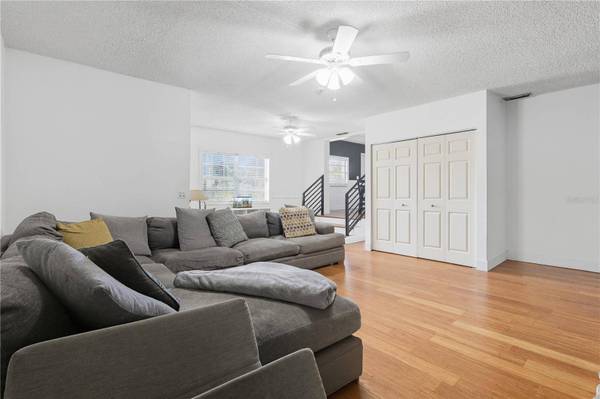 403 EUCLID AVE, Seffner, FL 33584