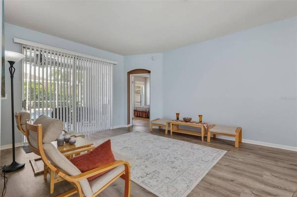 4607 GENTRICE DR, Valrico, FL 33596