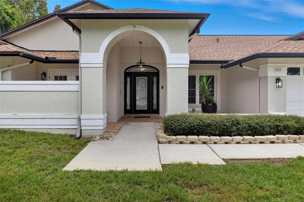 3509 COUNTRY CREEK LN, Valrico, FL 33596