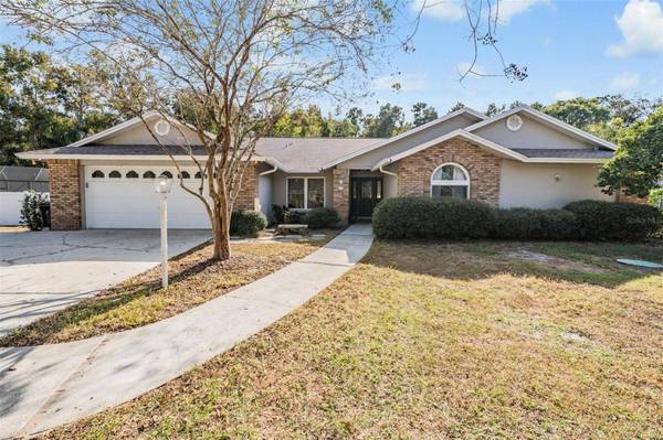 3507 COUNTRY CREEK LN, Valrico, FL 33596
