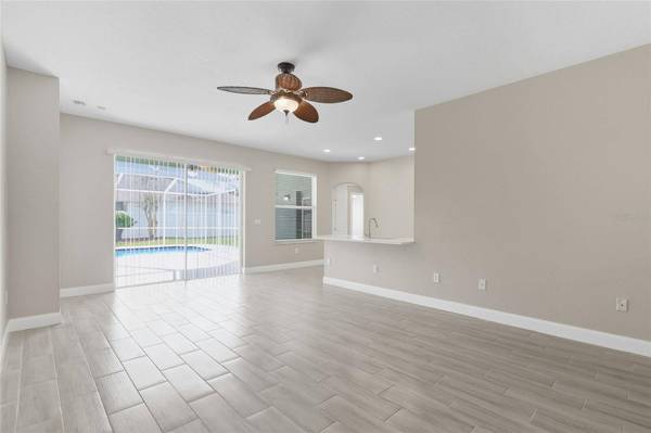 4423 GENTRICE DR, Valrico, FL 33596