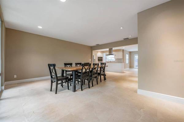 4909 W DRYAD ST, Tampa, FL 33629