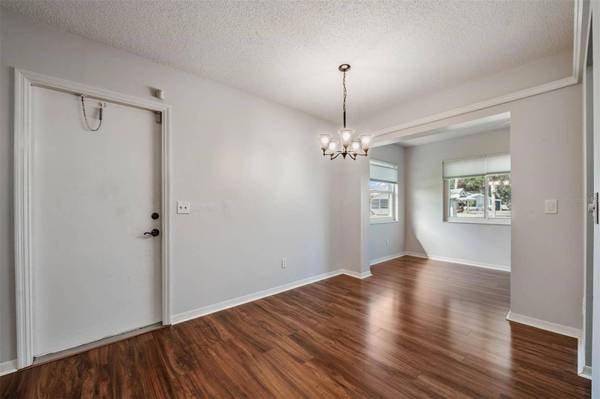 214 GLOUCESTER BLVD, Sun City Center, FL 33573