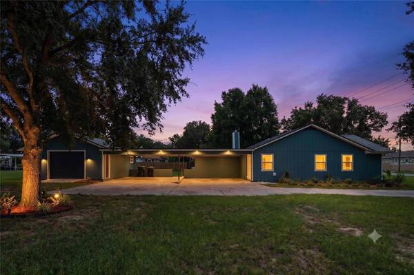 6028 YARBOROUGH LN, Lakeland, FL 33812