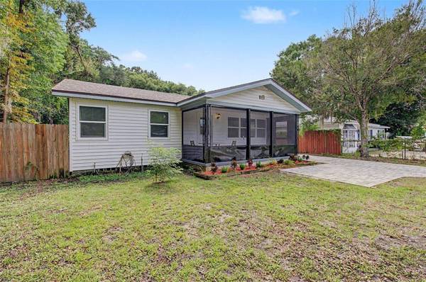 1106 W HIAWATHA ST, Tampa, FL 33604