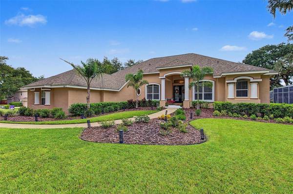 5109 SYLVAN OAKS DR, Valrico, FL 33596