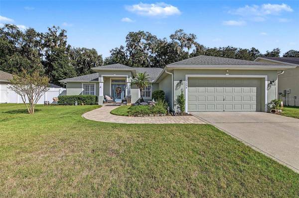 5294 HIDDEN OAKS DR, Lakeland, FL 33811
