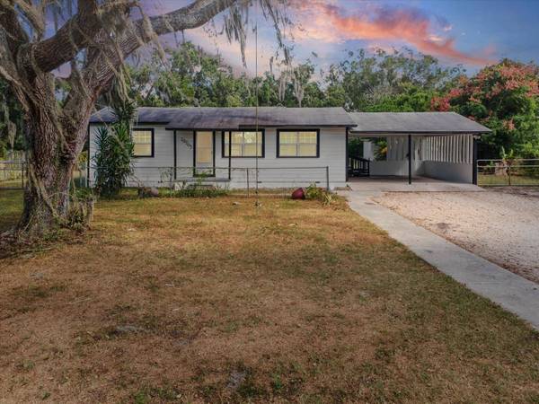 10703 WILLIAMS RD, Thonotosassa, FL 33592