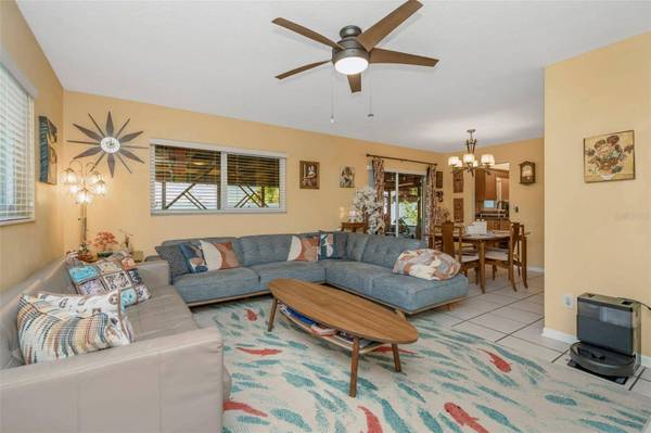 302 LIMONA RD, Brandon, FL 33510
