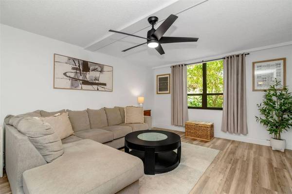 2614 COVE CAY DR #102, Clearwater, FL 33760