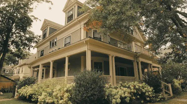 What Happens to the House When a Parent Moves to Assisted Living?