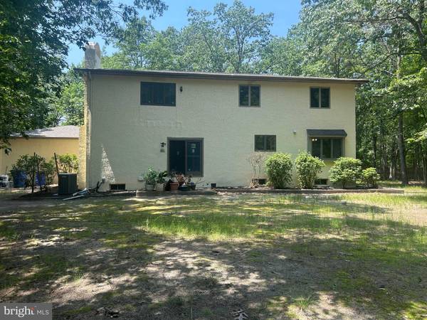 3 GRAND COACH CT, Medford, NJ 08055